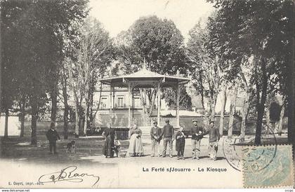 CPA La Ferté sous Jouarre Le Kiosque