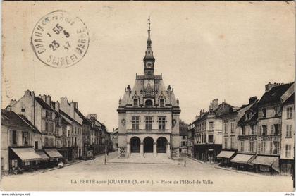 CPA La FERTÉ-sous-JOUARRE Place de I'Hotel (806284)