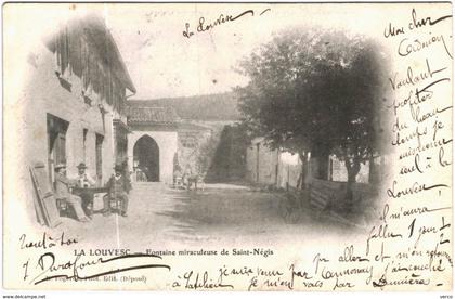 Carte Postale Ancienne de LA LOUVESC- fontaine miraculeuse de Saint Négis