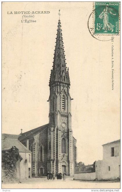 LA MOTHE ACHARD          L EGLISE