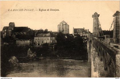 CPA LA ROCHE-POSAY - Église et Donjon (255714)