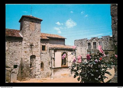 07 - La Voulte sur Rhone - Le Château - Fleurs - CPM - Voir Scans Recto-Verso