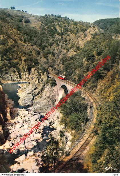 Tournon - Le Mastrou dans les gorges - Lamastre - (7) Ardèche