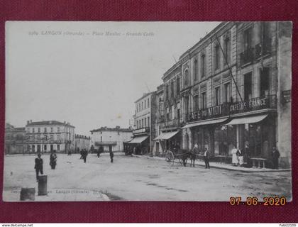 CPA - Langon - Place Maubec - Grands Cafés