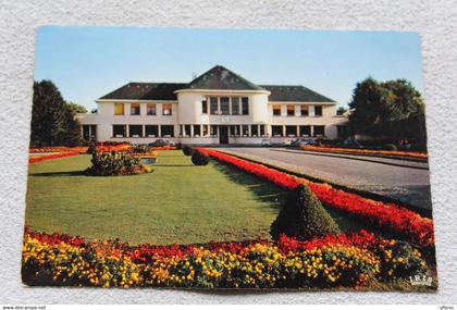 H963, Cpm 1979, Lannemezan, l'hôpital psychiatrique, le pavillon d'entrée et ses parterres fleuris, Hautes Pyrénées 65