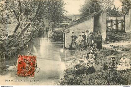 LE BLANC MESNIL le lavoir