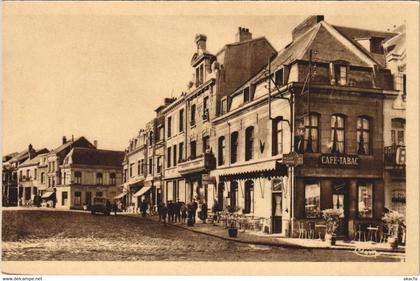 CPA LE CATEAU - Place Sadi Carnot (136376)