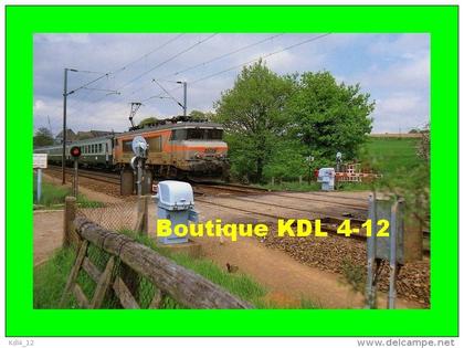 AL 109 - Train - loco BB 22200 au PN 159 - LE GENEST SAINT-ISLE - Mayenne - SNCF