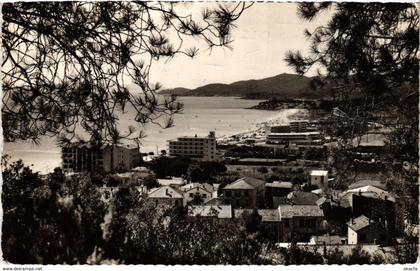 CPA Le LAVANDOU - Vue générale (106538)