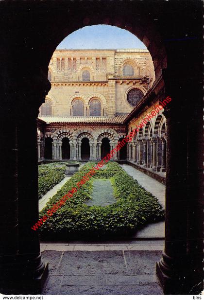 Le cloître de la cathédrale - Le Puy en Velay - (43) Haute Loire