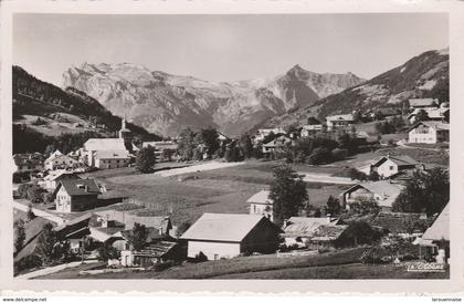 74 - LES CONTAMINES - Montjoie - Vue générale et les aiguilles de Warens