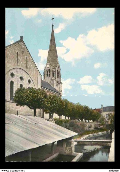 86 - Les Trois Moutiers - L'Eglise et les bords de la Barouze - Ancien Lavoir - Mention Photographie Véritable - Carte D