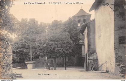 21-4171 : LESCURE. PLACE DE L'EGLISE