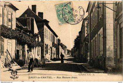 CPA LIGNY-le-CHATEL - Rue Maison Dieu (357785)