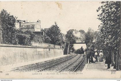 CPA Lisieux La Gare de Lisieux Grand Jardin