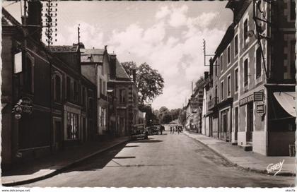 CPA Longny au Perche Rue de Paris FRANCE (1054151)