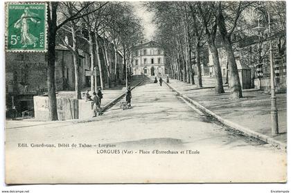 CPA - Carte Postale - France - Lorgues - Place d'Entrechaux et l'Ecole ( I10816)