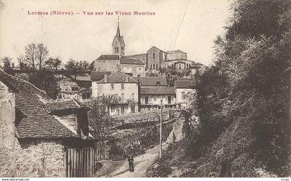 CPA Lormes vue sur les vieux moulins