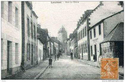 N°3562 -cpa Loudéac -rue la Chèze-