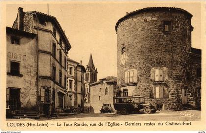 CPA LOUDES La Tour Ronde rue de l'Église Derniers restes du Chateau (166257)