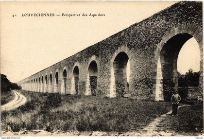 CPA LOUVECIENNES Perspective des Aqueducs (1386404)