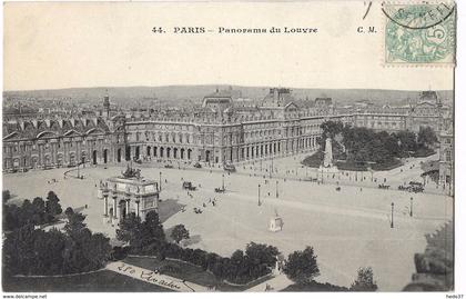 Paris - Panorama du Louvre