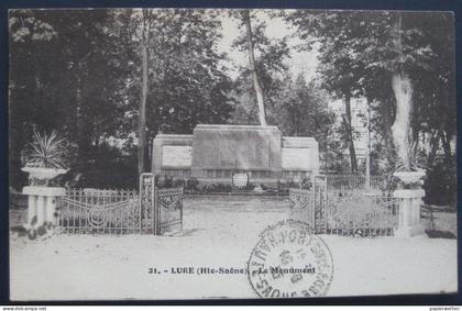 70 Pays de Lure Lure - Le Monument / Kriegerdenkmal