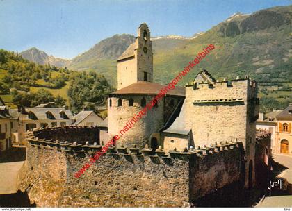 L'Eglise fortifiée - Luz Saint Sauveur - (65) Hautes Pyrénées