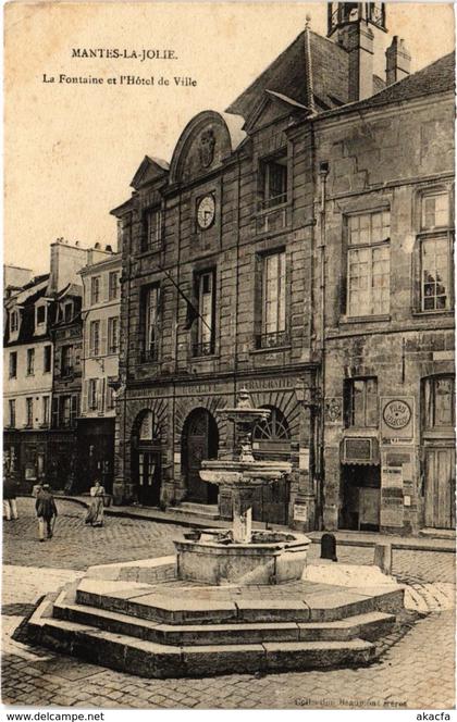 CPA MANTES-la-JOLIE - La Fontaine et l'Hotel de Ville (102871)