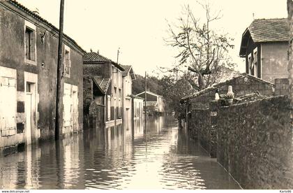 mareuil sur lay dissais * 21 cartes photos * inondations * rues hélicoptère commerces * photographe Clerjeau luçon