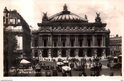 Paris - la Place de l'Opéra