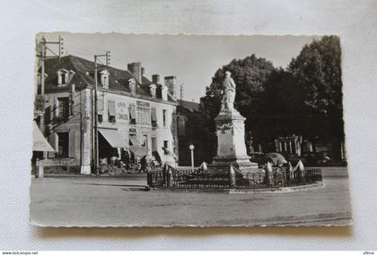 Cpsm, Mayet, place de l'hôtel de ville, Sarthe 72