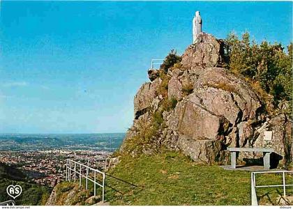 81 - Mazamet - Centre Mondial de Délainage - Rochers d'Hautpout dominant Mazamet - CPM - Voir Scans Recto-Verso