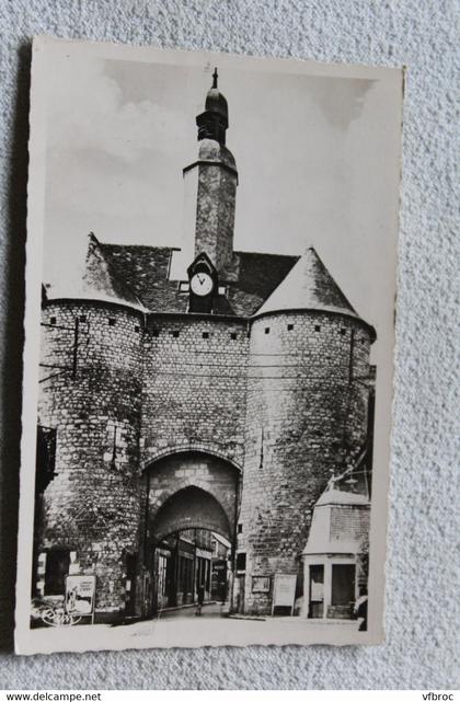 E121, Cpsm, Mehun sur Yèvre, porte de la ville, l'horloge, Cher 18