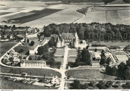 / CPSM FRANCE 76 "Mesnières en Bray, le château"