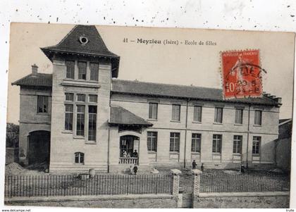 MEYZIEU ECOLE DE FILLES