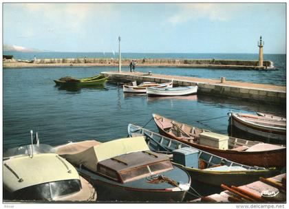 MEZE(HERAULT) BATEAU DE PECHE