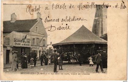 CPA MOISSELLES - La Fete du Pays, Place de l'Église (215424)