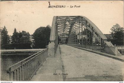 CPA MONETEAU - Le Pont (146469)