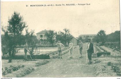 CPA Montesson Ecole Théophile Roussel Potager Sud