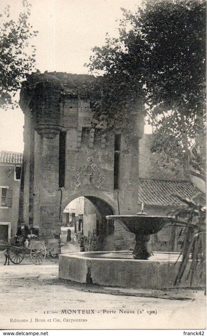 84. monteux. porte neuve (2e vue)