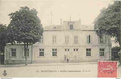 91 - Montgeron - Ecoles Communales - Animé - CPA - Voir Scans Recto-Verso