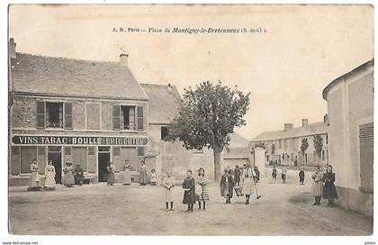 MONTIGNY LE BRETONNEUX - La place