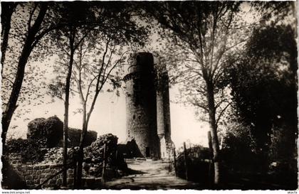 CPA Montlhery Ruines de Chateau de Montlhery FRANCE (1370927)