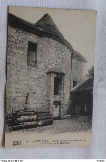 Montlhery, dernier vestige de l'ancienne prison de la forteresse de Montlhery, Essonne 91