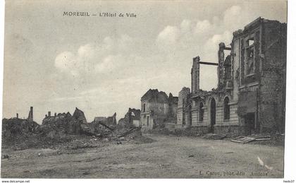 Moreuil - L'Hôtel de Ville