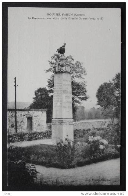 23 Moutier-d'Ahun monument aux morts D23D K23001K C23138C RH031126