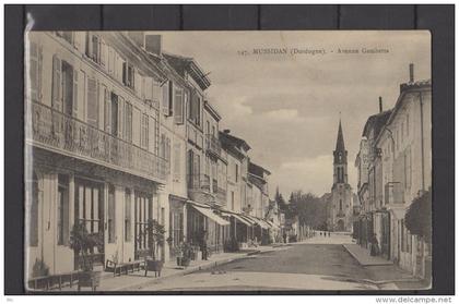 24 - Mussidan - Avenue Gambetta