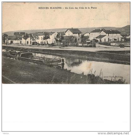 Carte Postale Ancienne de NEUVES MAISONS