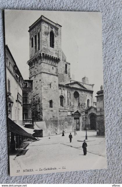 Nîmes, la cathédrale, Gard 30